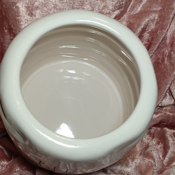 RAE DUNN BEE HIVE LARGE CANISTER 'BEE KIND' - Picture 3 of 7